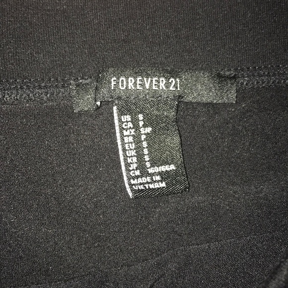 ♠️ Forever 21 ultra soft cotton skirt - Picture 2 of 2